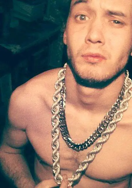 Я Виталий, 31, знакомлюсь для вирта в Ялуторовске