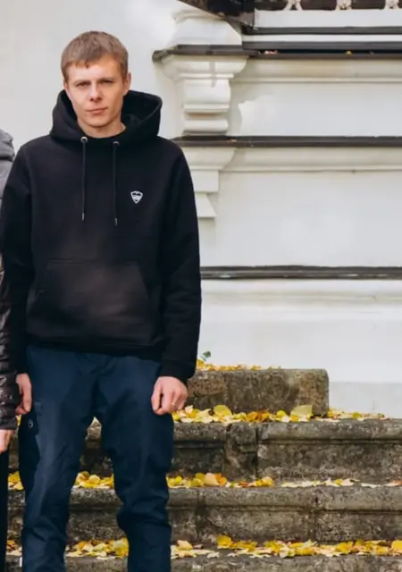 Дима из Лыткарина, мне 25, познакомлюсь для приятного времяпровождения