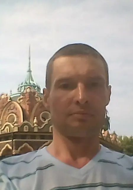 Евгений из Кадуя, ищу на сайте знакомства на одну ночь