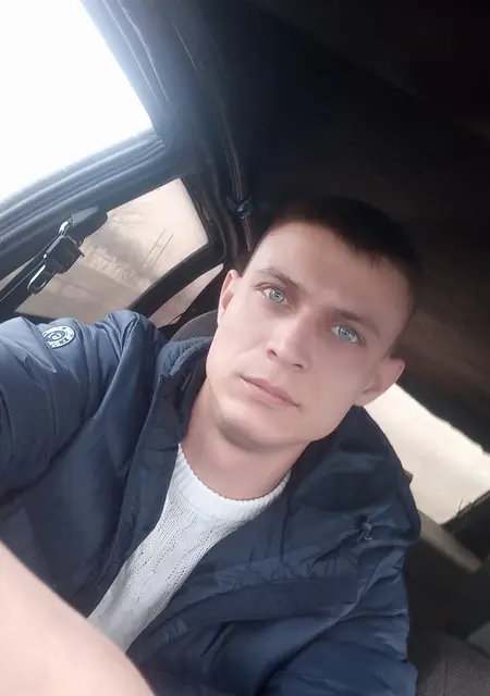 Андрей из Миллерова, мне 36, познакомлюсь на одну ночь