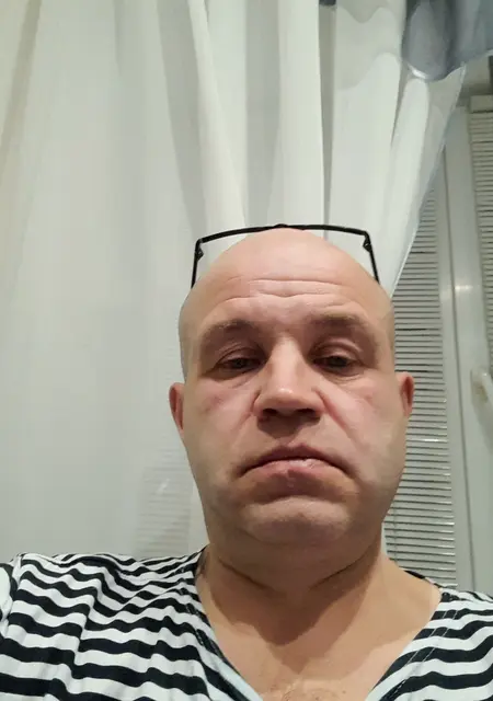 Я Сергей, 52, из Биробиджана, ищу знакомства на одну ночь