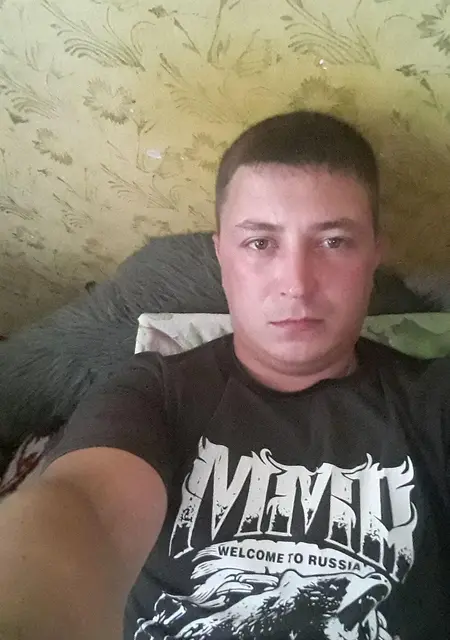 Евгений из Долинска, мне 31, познакомлюсь на одну ночь