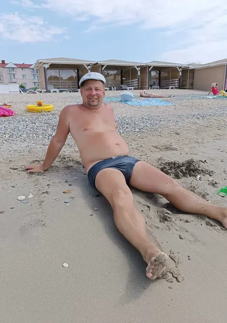 Вася из Ивантеевки, ищу на сайте знакомства на одну ночь